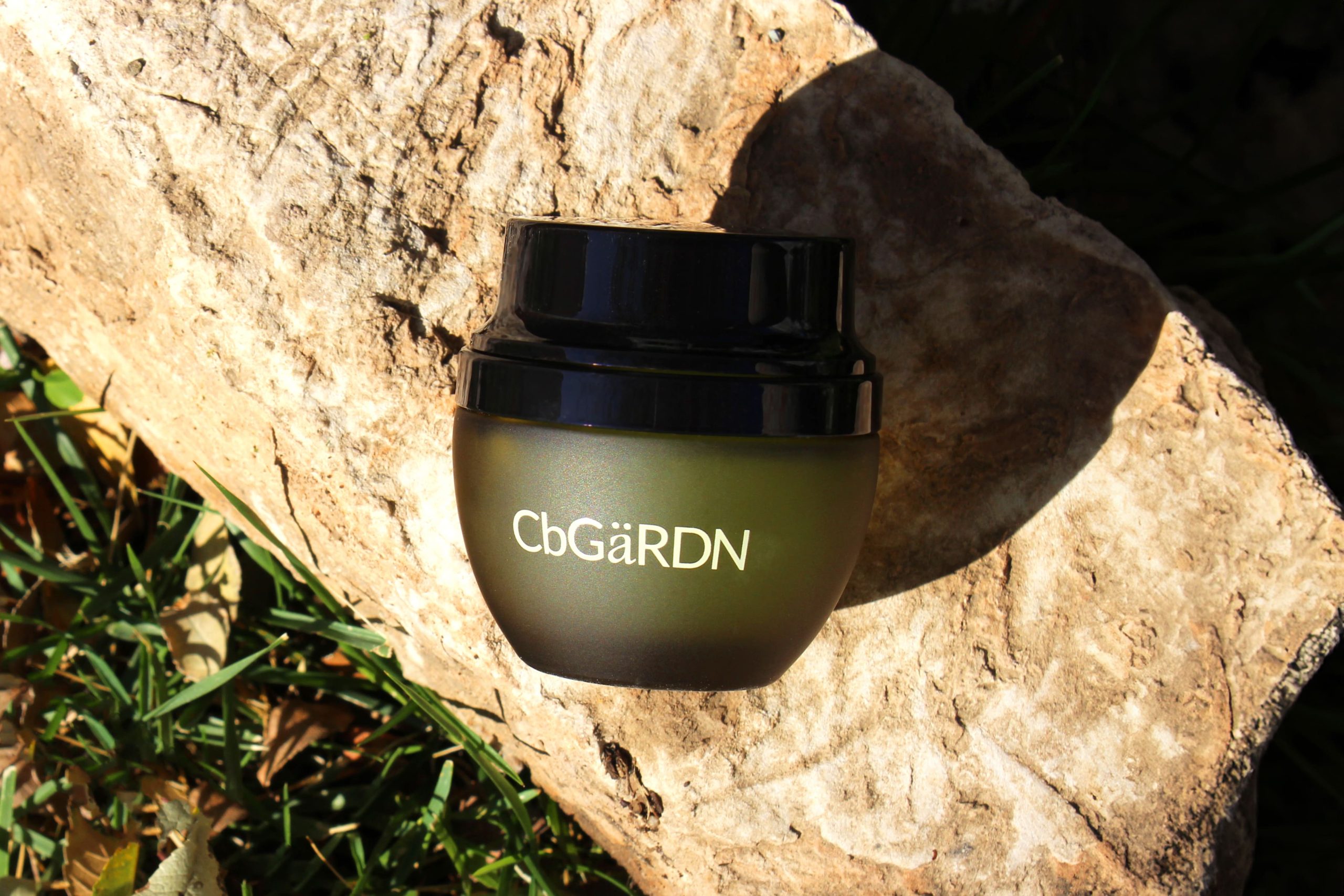 CbGardn exfoliating peel